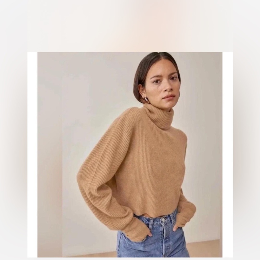 Reformation Ribbed Cropped Turtleneck Sweater - Camel  cashmere blend size large